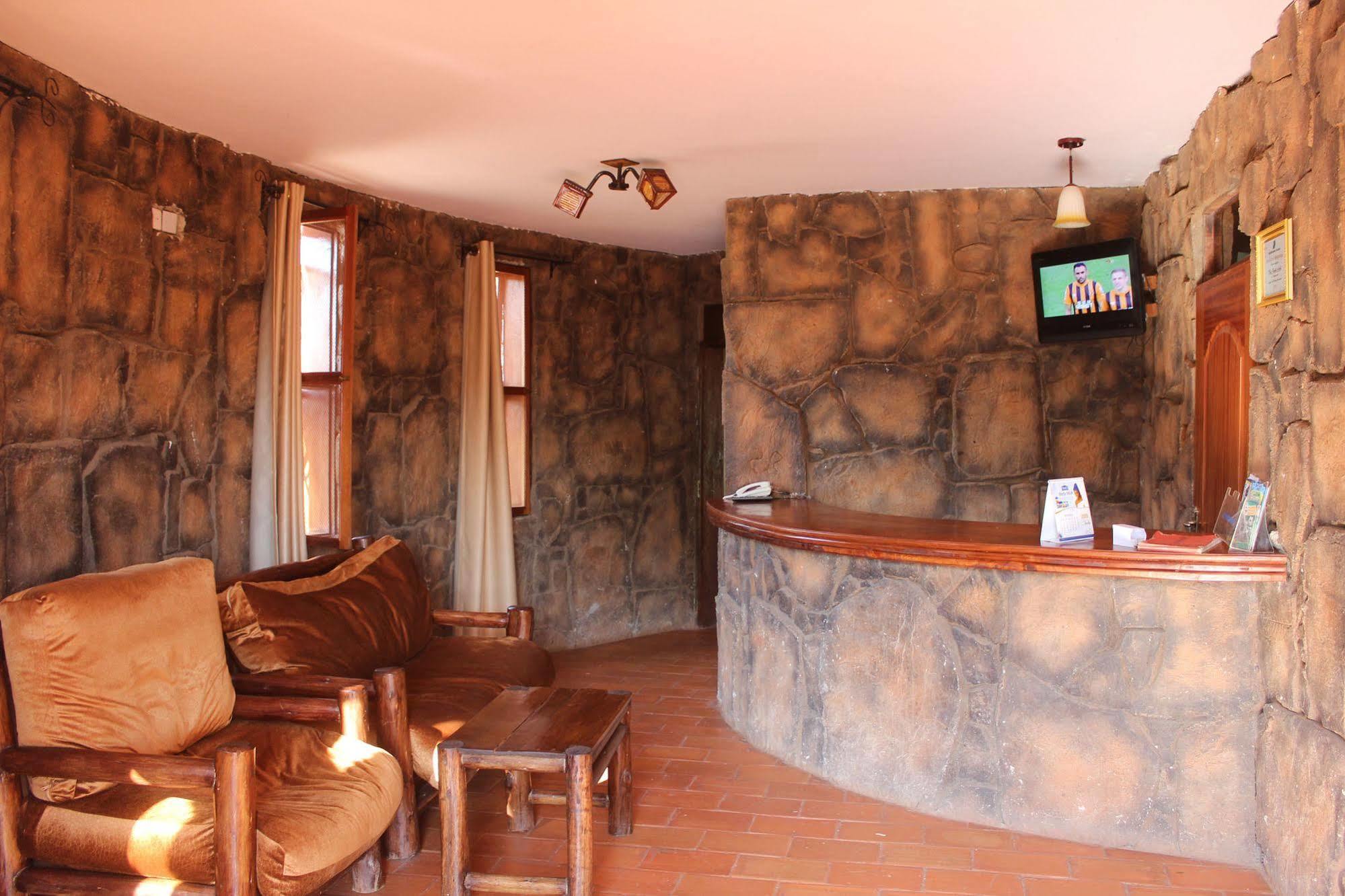 Sky Beach Hotel Entebbe Exterior foto